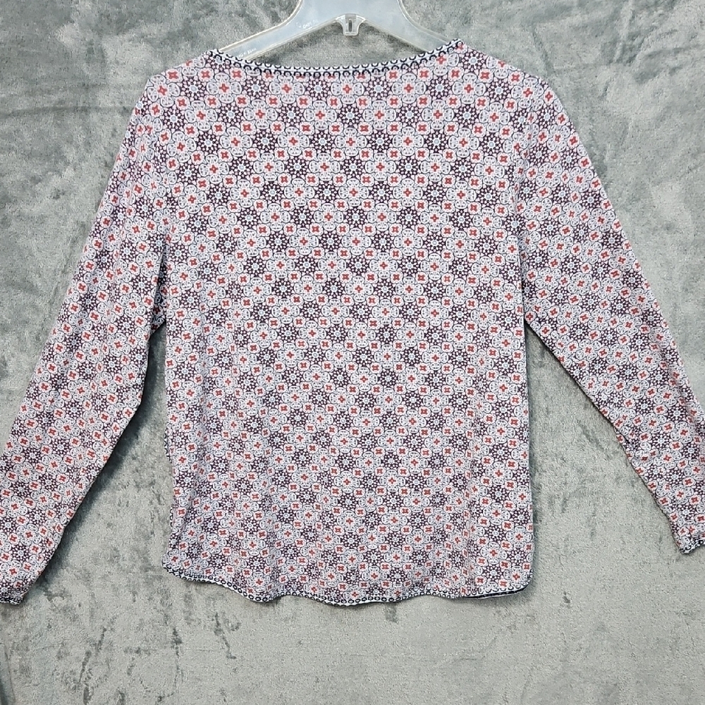 Coolibar Women's Med Long Sleeve Top - Blue White, and Red Sun Protection - Picture 8 of 10